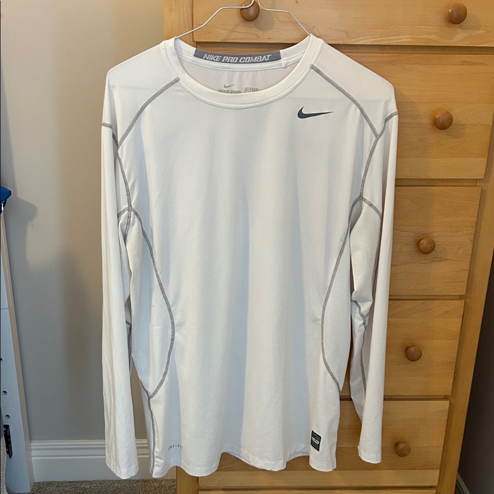 Nike White and Gray Long Sleeve Shirt